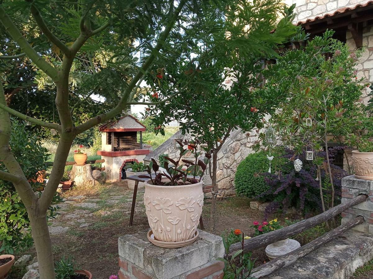 Stone House Andromeda Villa Psakoudia Bagian luar foto